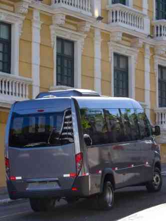 NOTA - Sinttel exige plano de contingÃªncia de transporte Ã s empresas