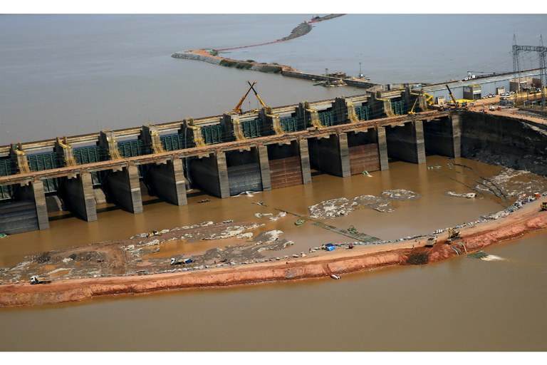 Brasil, um paÃ­s em busca de luz