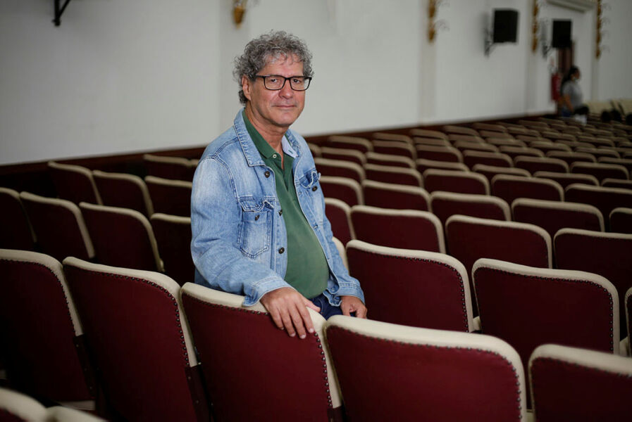 Negros sÃ³ entravam na faculdade de medicina como cadÃ¡veres