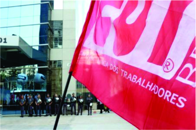 Centrais sindicais realizam ato pela reduÃ§Ã£o da taxa de juros e contra o desemprego