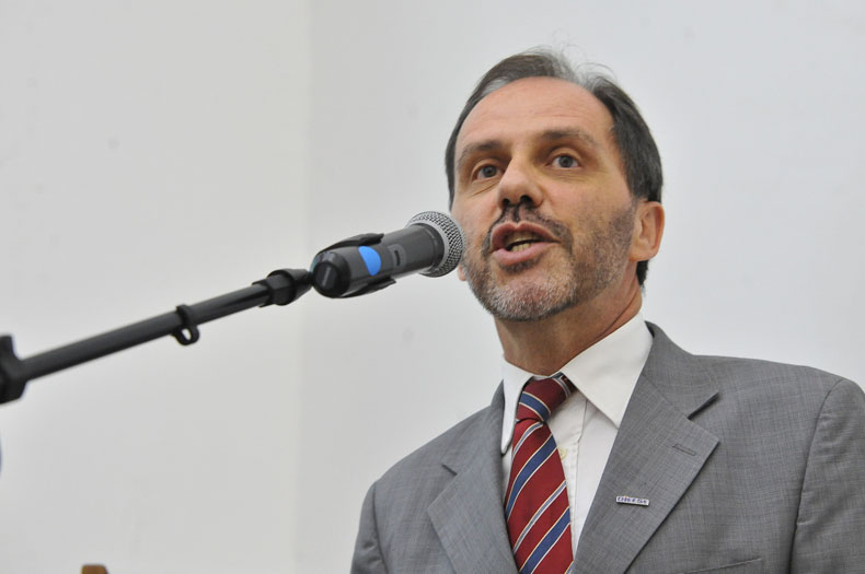 TrÃªs grandes desafios sindicais para 2017